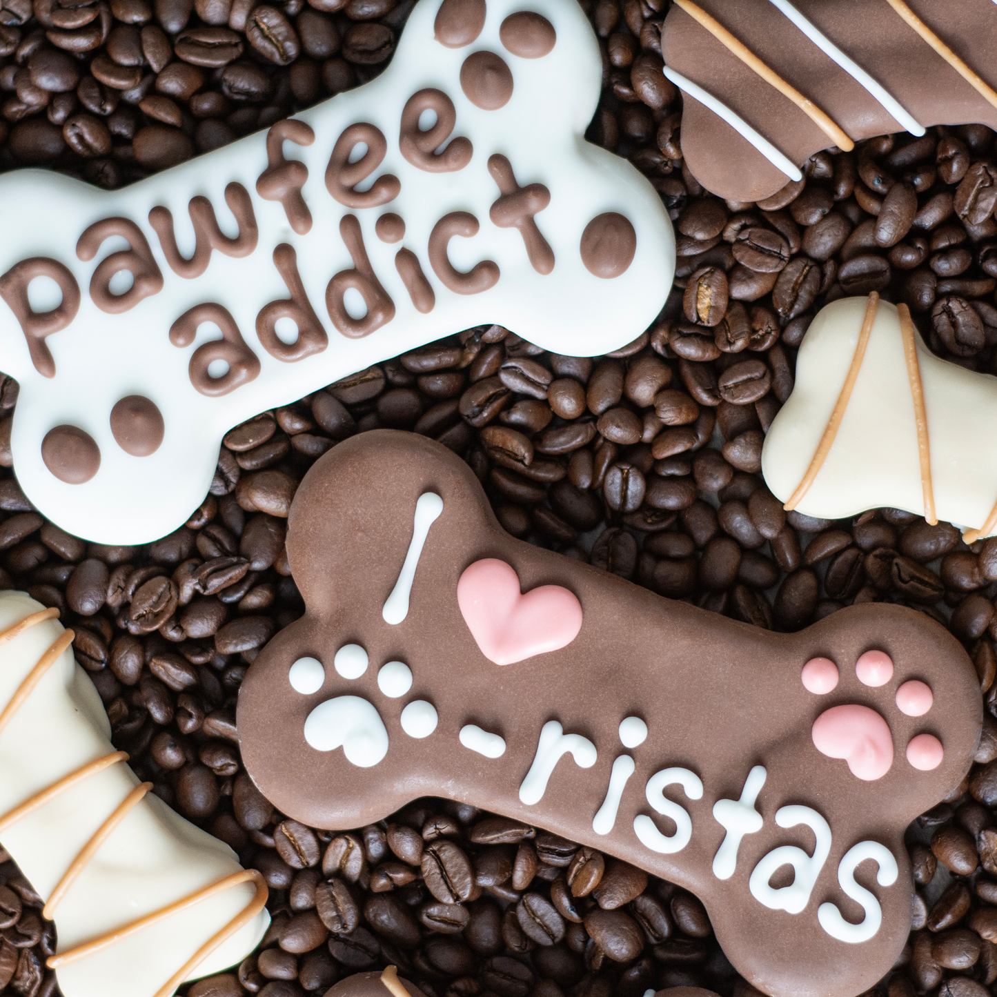 I Love Paw-ristas Bone | Café
