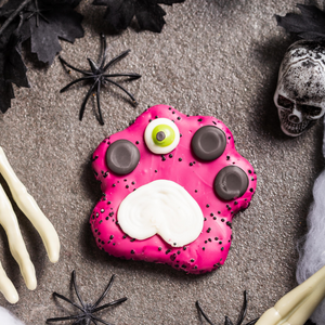 Paw-ssessed Paw-sse | Halloween